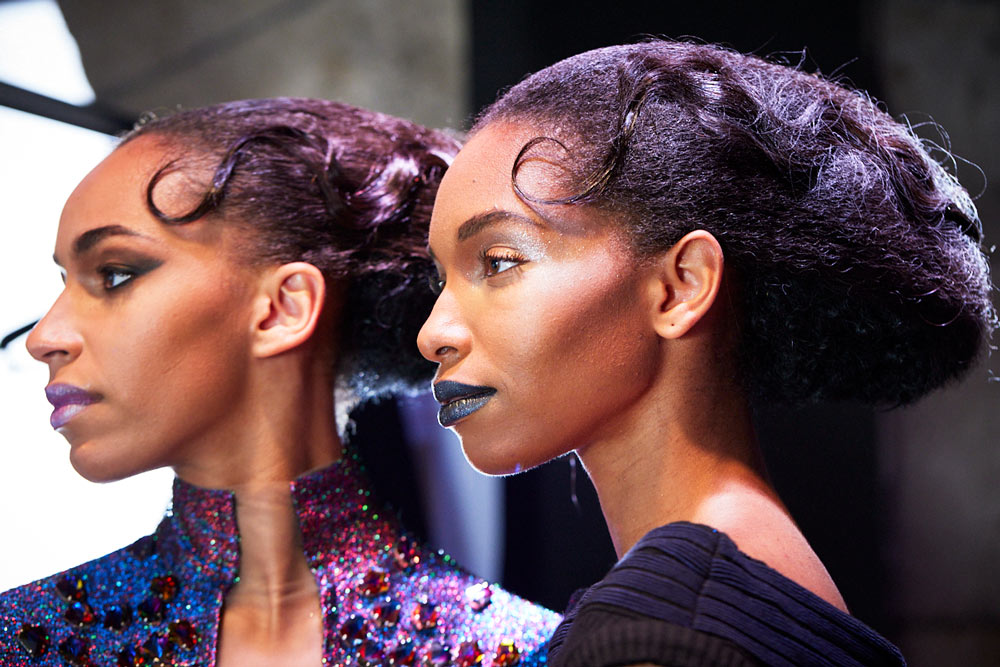 Jack Merrick-Thirlway creates the hair looks for Julien Fournié’s AW23 collection at Paris Haute Couture.